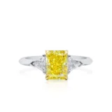 ナチュラル ファンシー ビビッド イエロー ダイヤモンド リング 2.20ct 