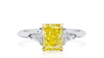 ナチュラル ファンシー ビビッド イエロー ダイヤモンド リング 2.20ct 